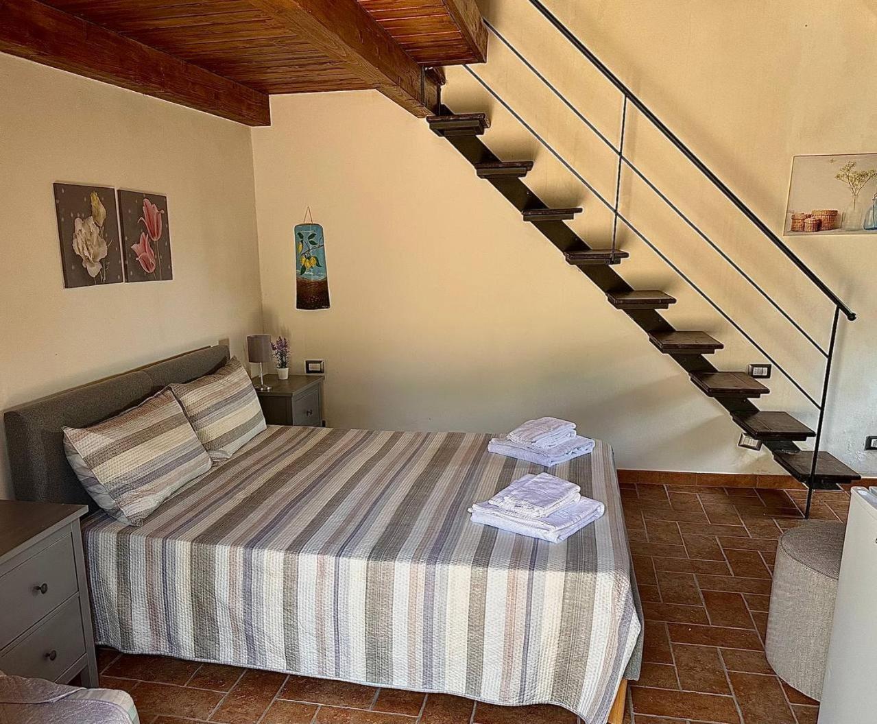 Roba Albanisi Hotel Aragona Værelse billede