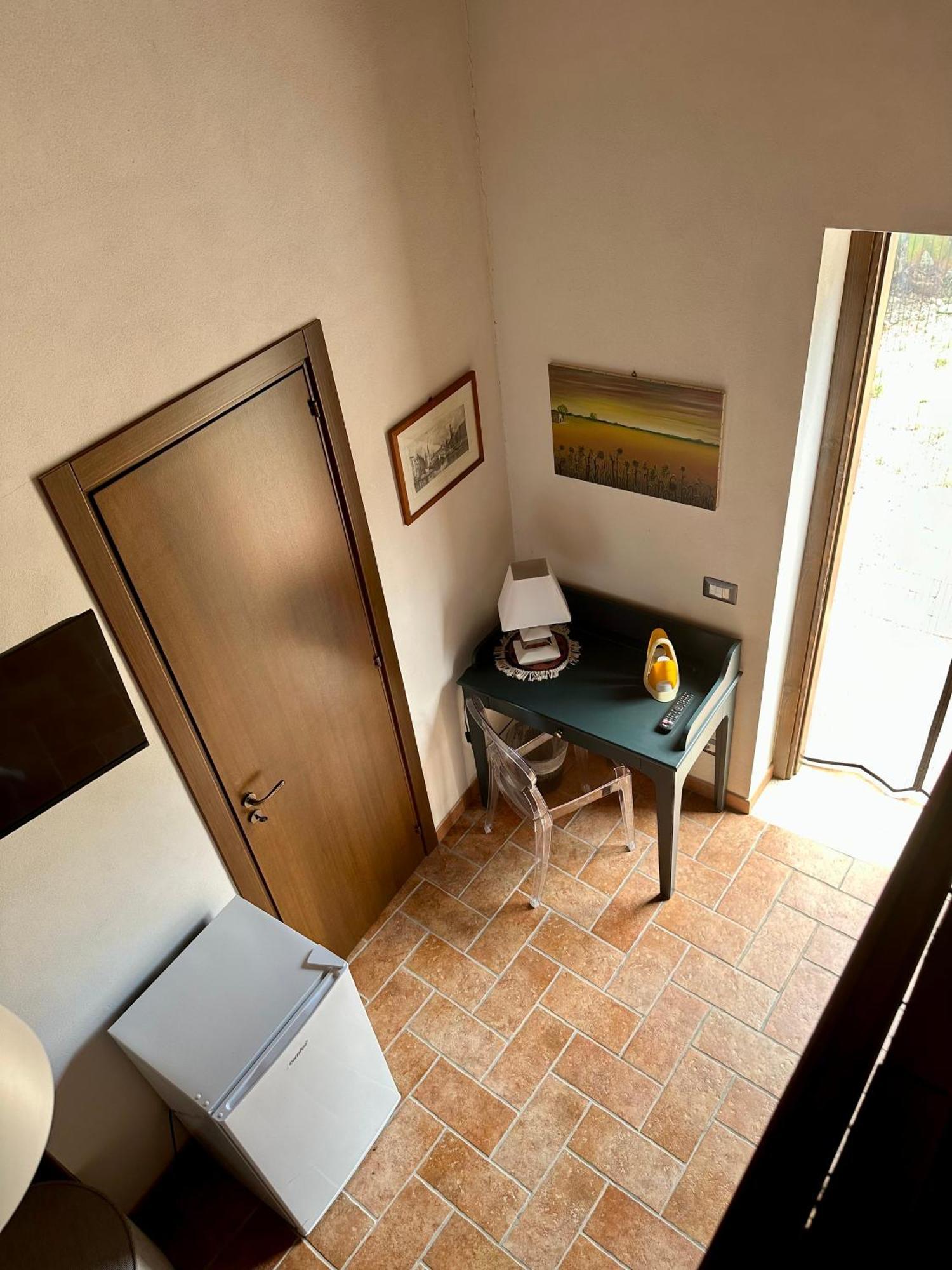 Roba Albanisi Hotel Aragona Værelse billede